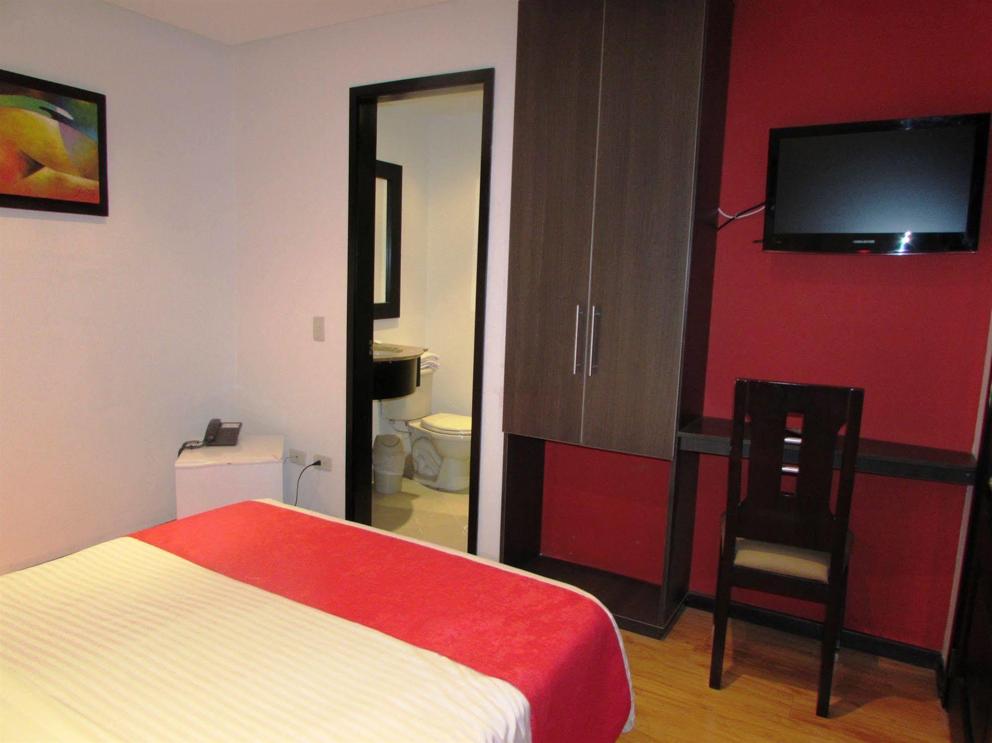 Hotel American Deluxe Bogotá Eksteriør billede